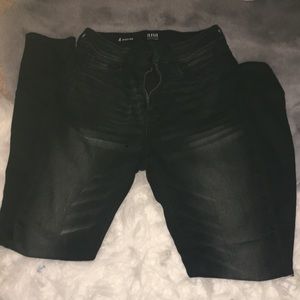 Black Skinny Jeans